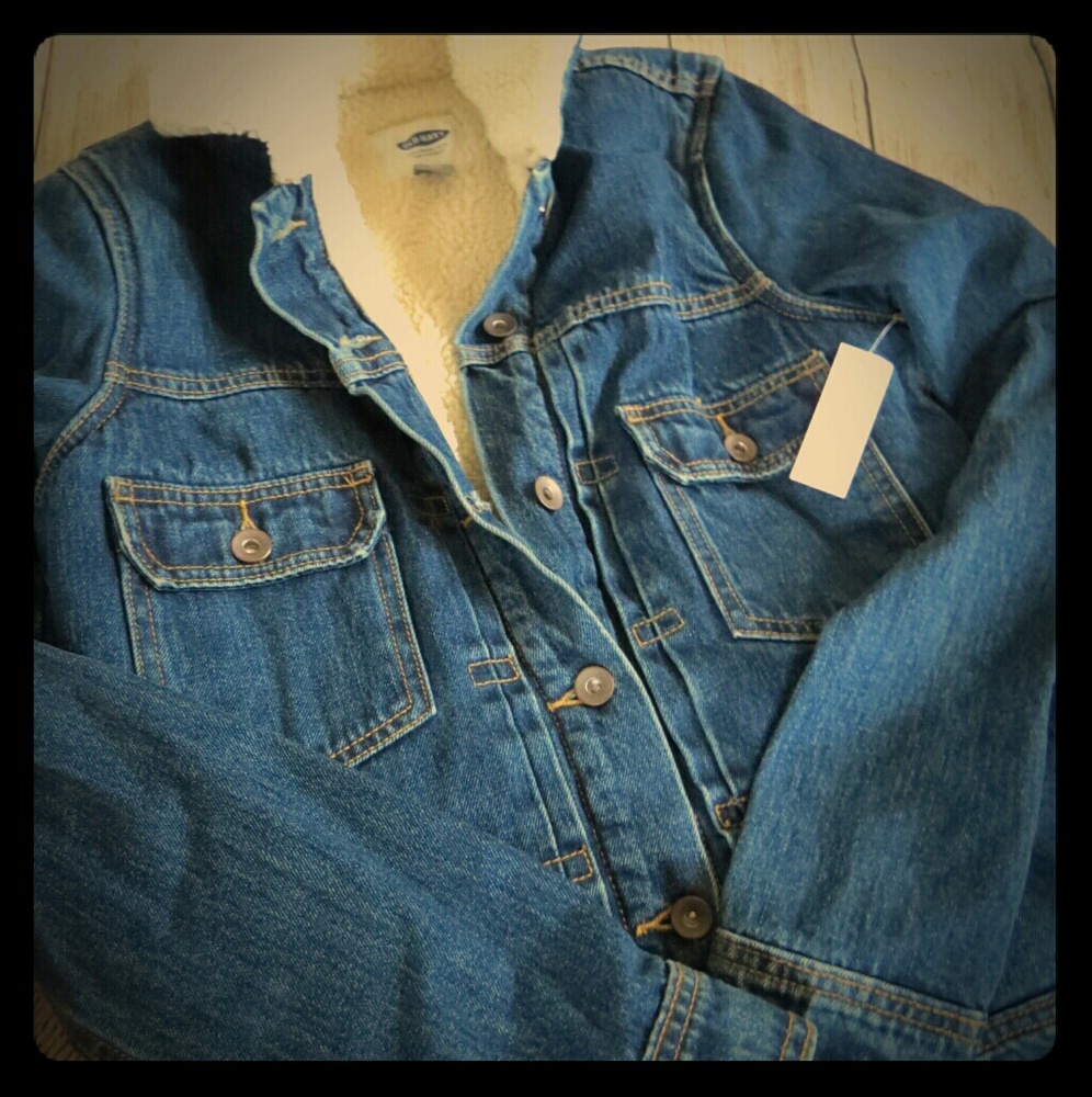 Old Navy Fleece Lined Denim Jacket small NWT